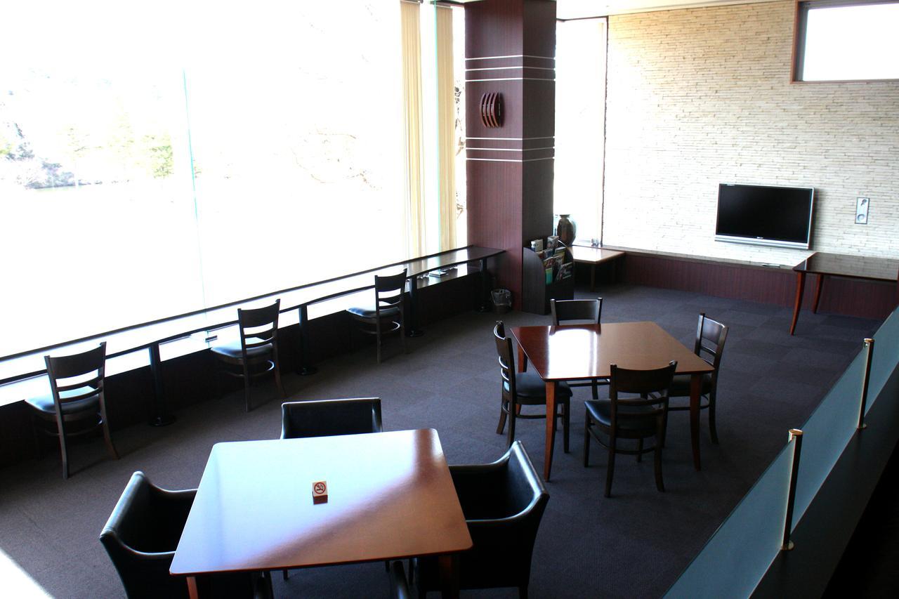 Karasuyamajo Country Club Hotel Exterior photo
